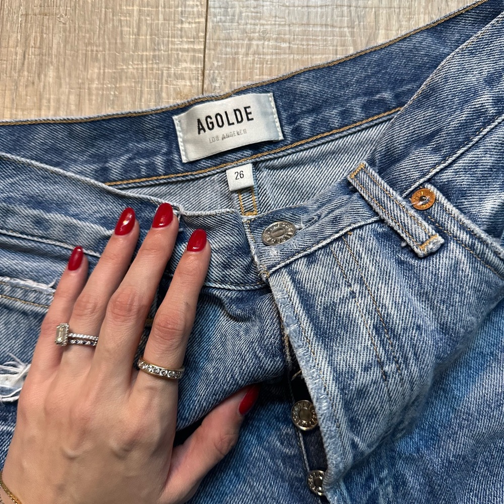 {AGOLDE} Dee Shorts in Riccochet Size 26 Medium Wash - Picture 5 of 7